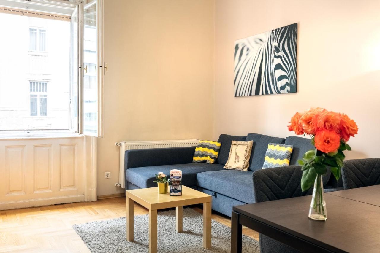 Orangehomes Kalvin Sq 2 Bedroom Apartment 부다페스트 외부 사진